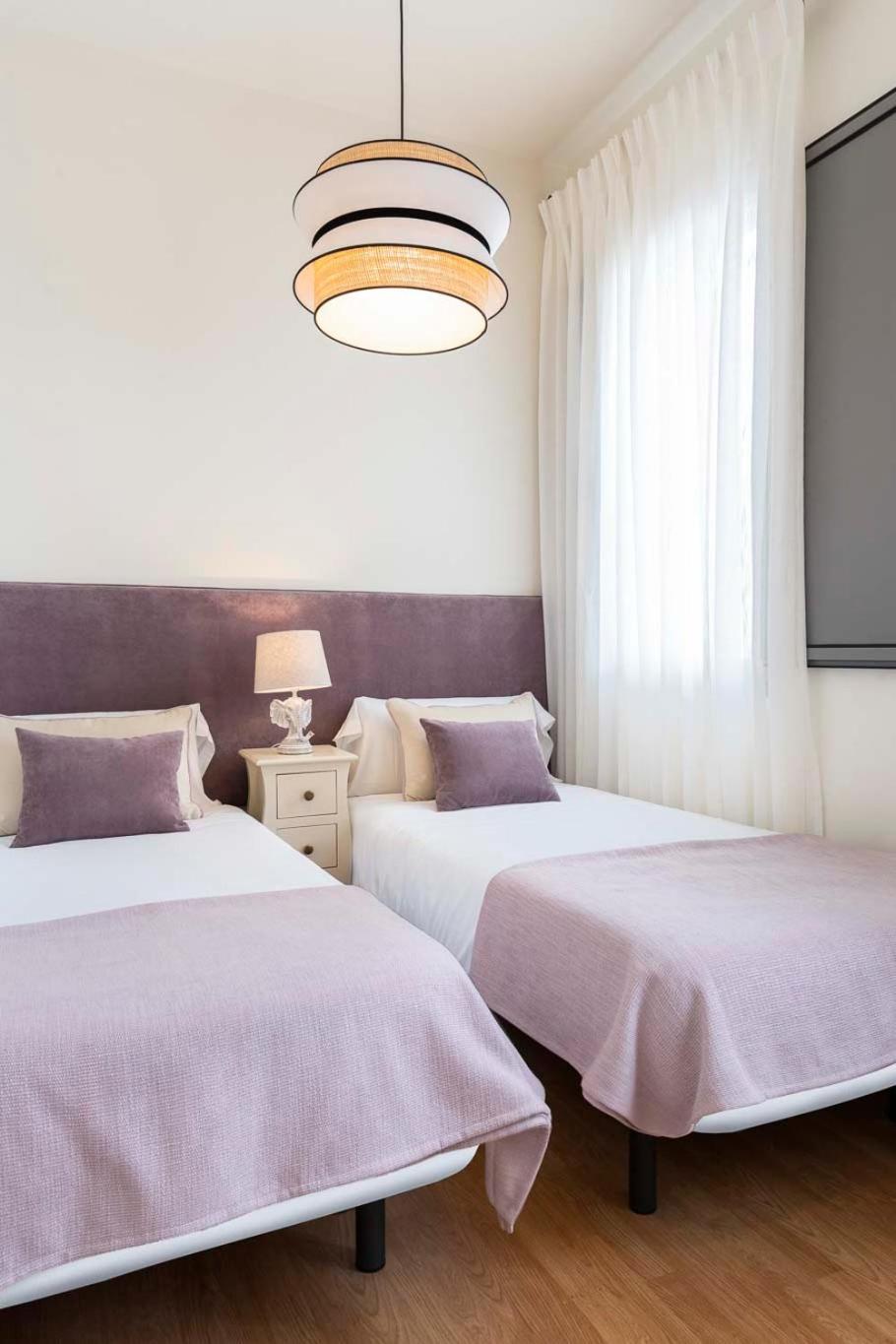 Apartamento Familiar Nuevo De Diseno En La Mejor Zona De Triana, Parking Included Sewilla Zewnętrze zdjęcie